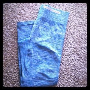 Under Armour heat gear leggings